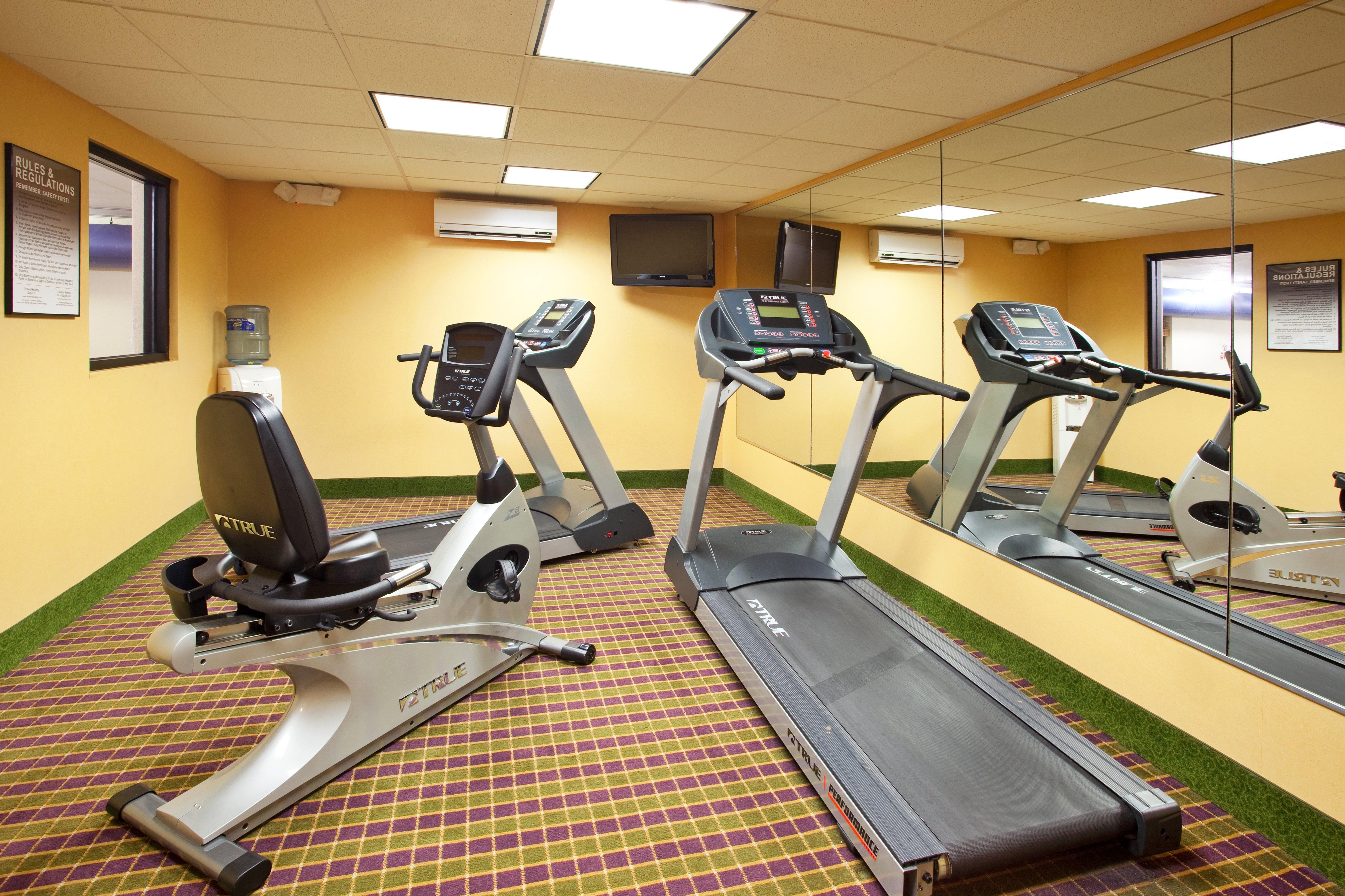 Holiday Inn Express London-I-70 By Ihg Екстериор снимка